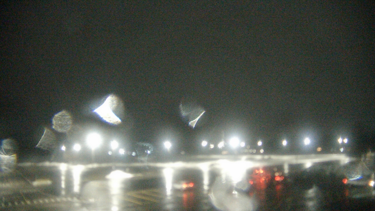 Thumbnail for current weather camera view from Oswego HS in Oswego, Illinois