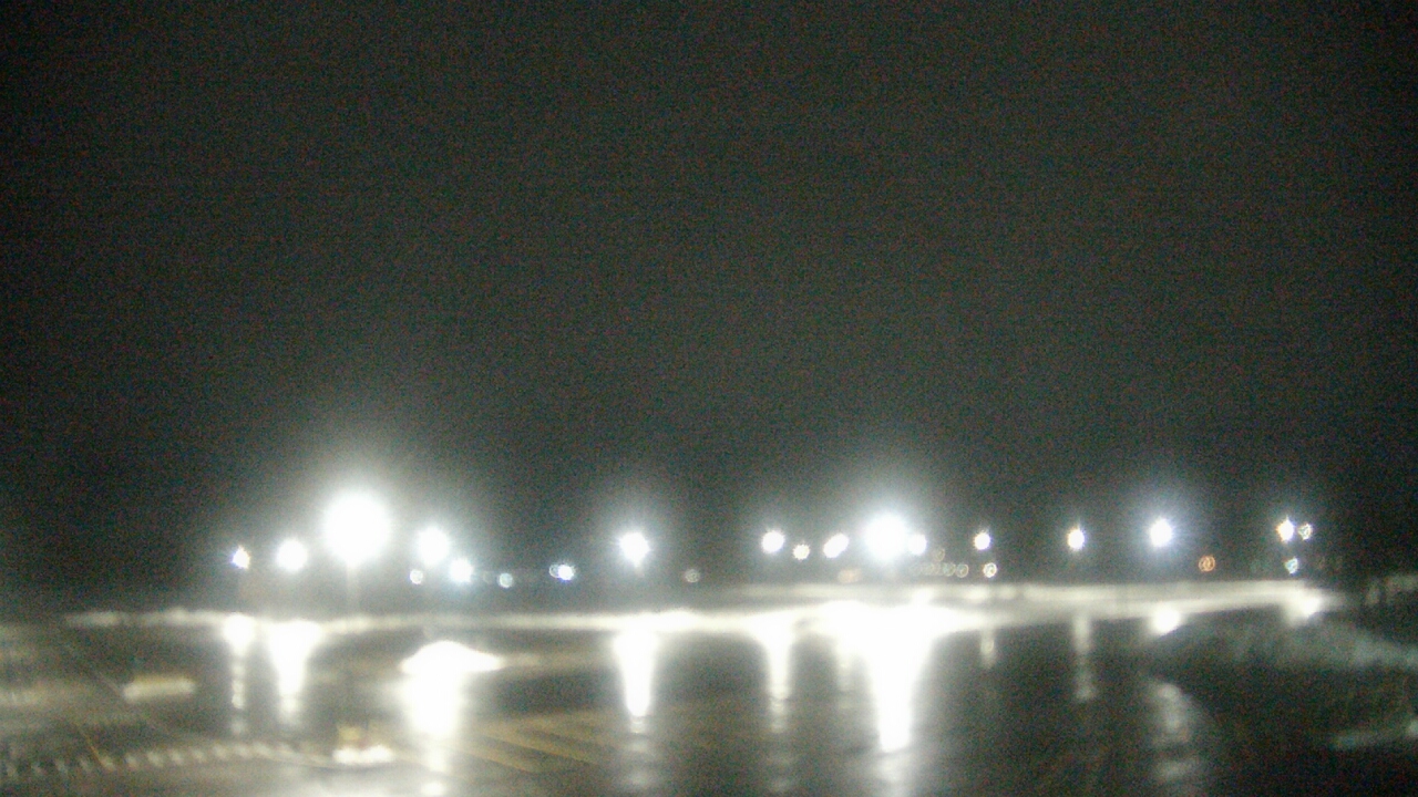 Thumbnail for current weather camera view from Oswego HS in Oswego, Illinois