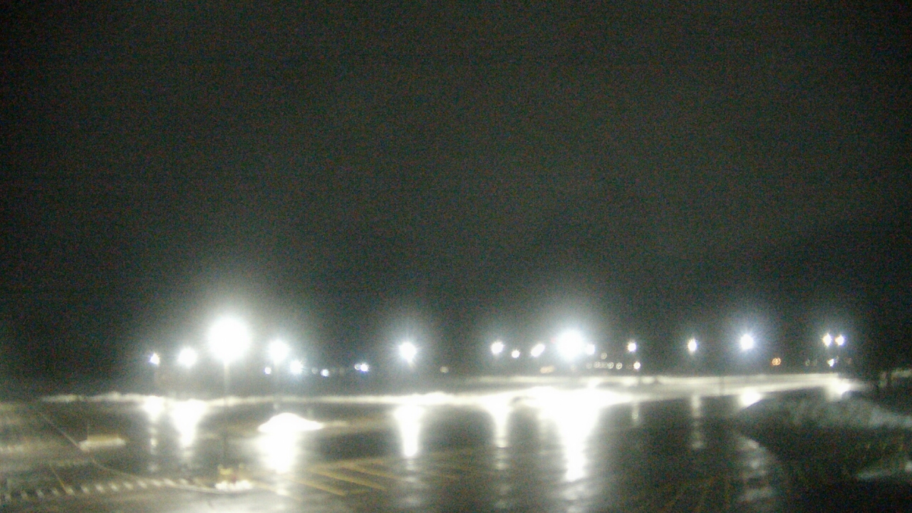 Thumbnail for current weather camera view from Oswego HS in Oswego, Illinois
