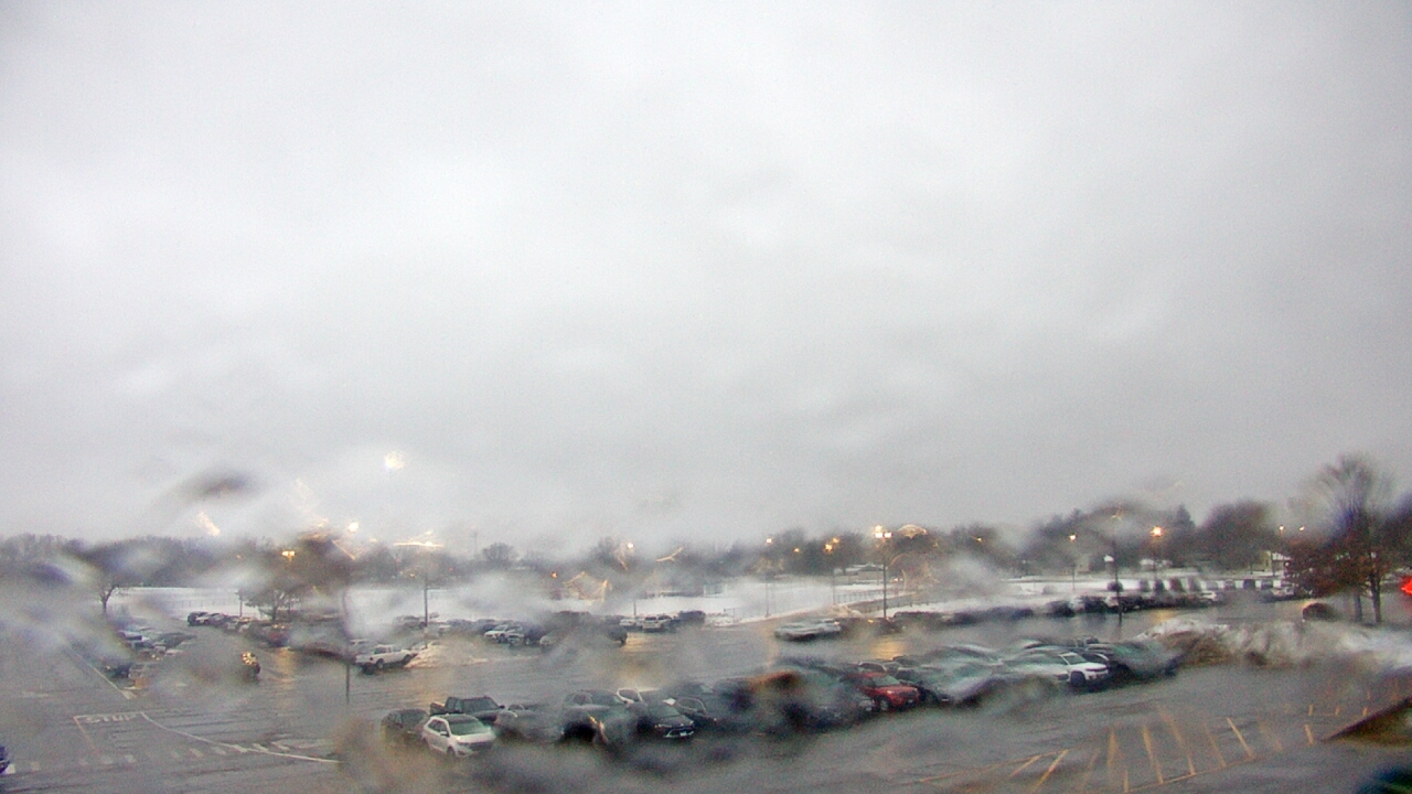 Thumbnail for current weather camera view from Oswego HS in Oswego, Illinois