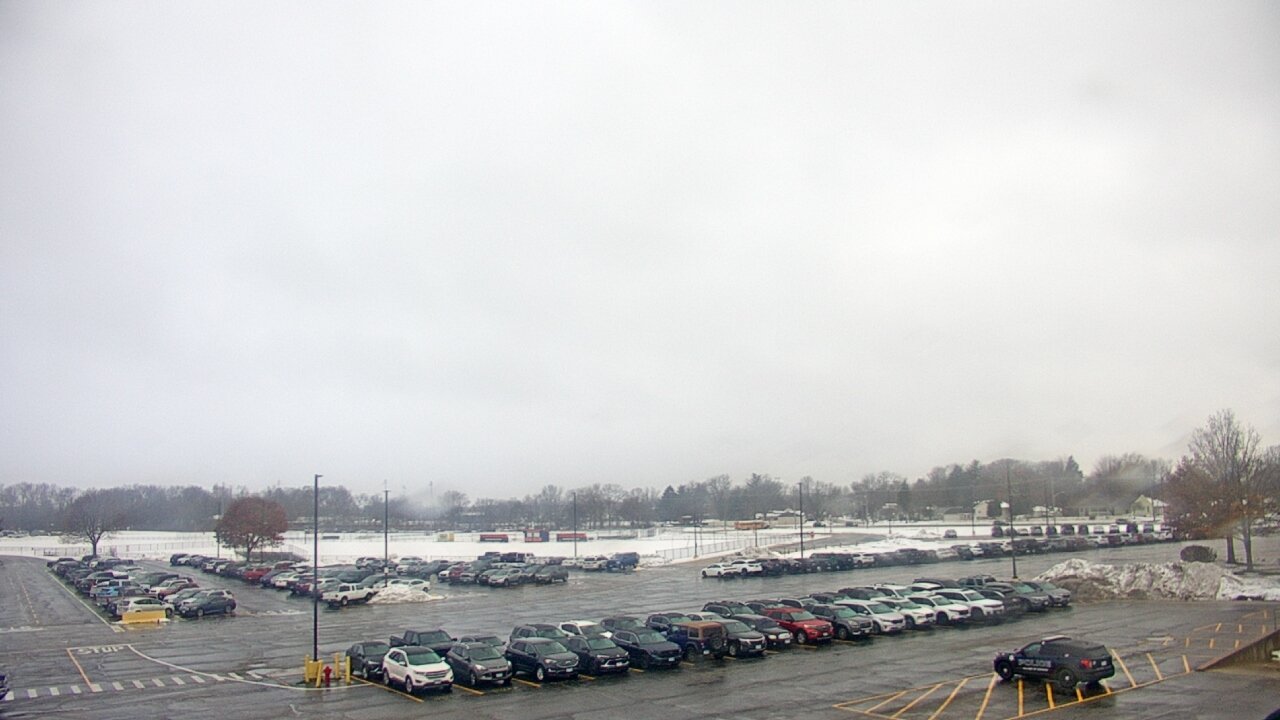 Thumbnail for current weather camera view from Oswego HS in Oswego, Illinois