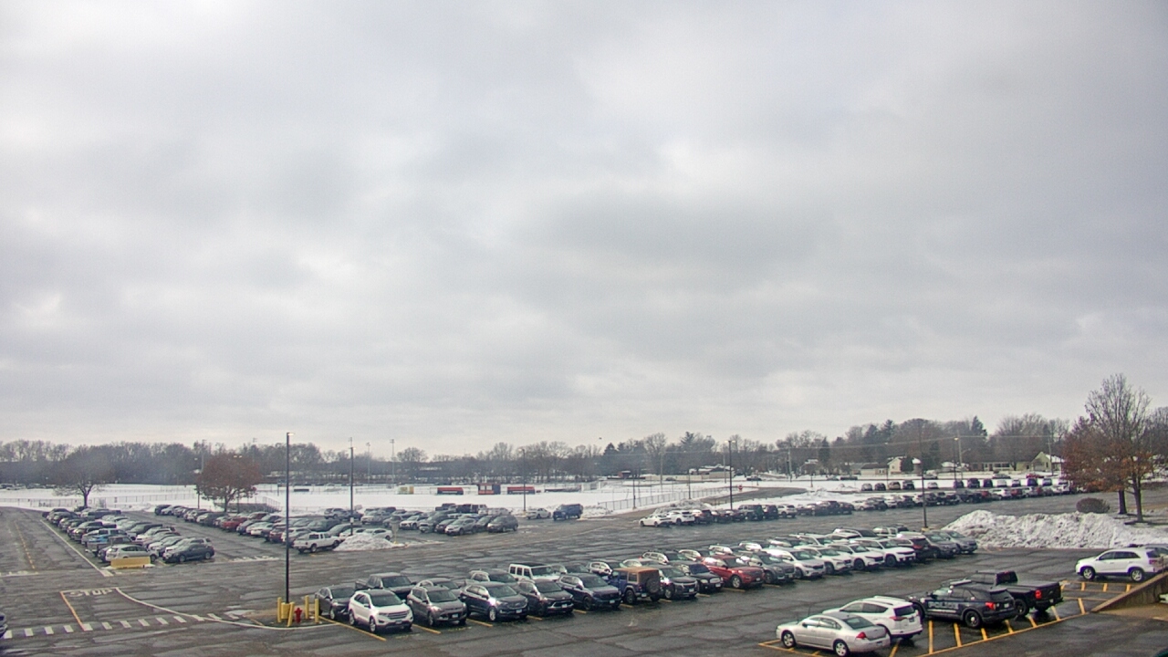 Thumbnail for current weather camera view from Oswego HS in Oswego, Illinois