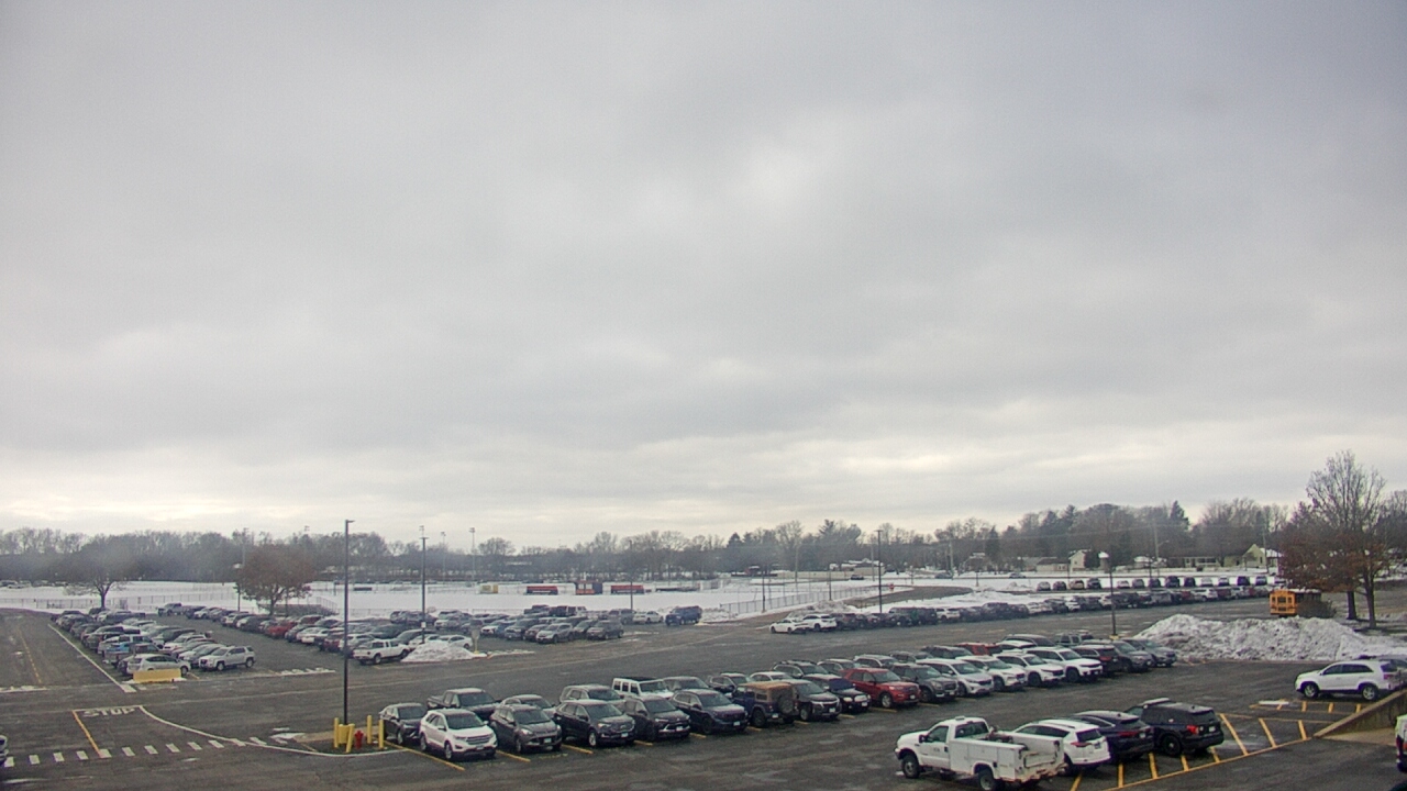 Thumbnail for current weather camera view from Oswego HS in Oswego, Illinois