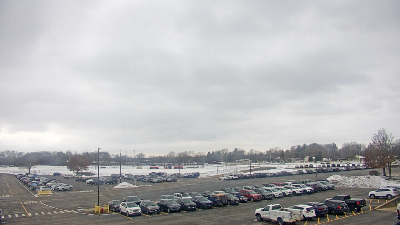 Thumbnail for current weather camera view from Oswego HS in Oswego, Illinois