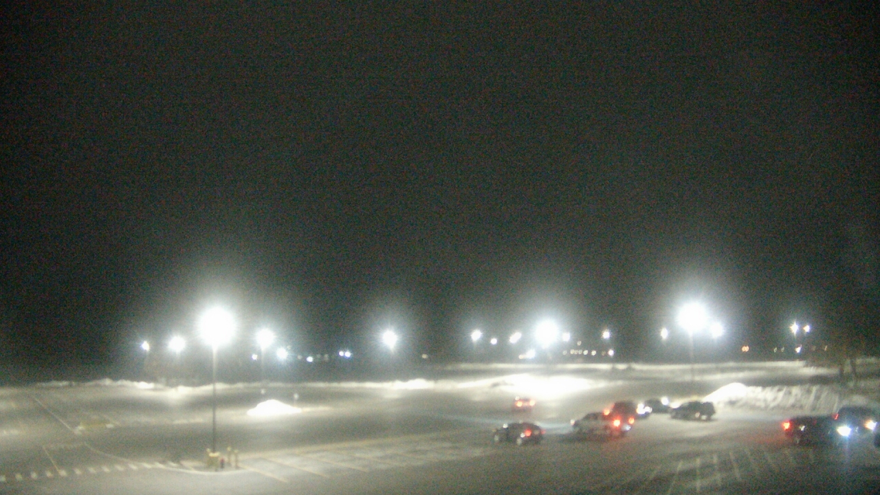 Thumbnail for current weather camera view from Oswego HS in Oswego, Illinois