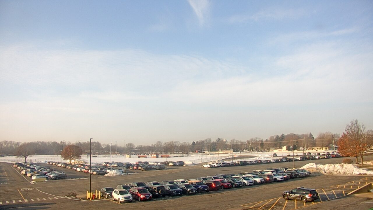 Thumbnail for current weather camera view from Oswego HS in Oswego, Illinois