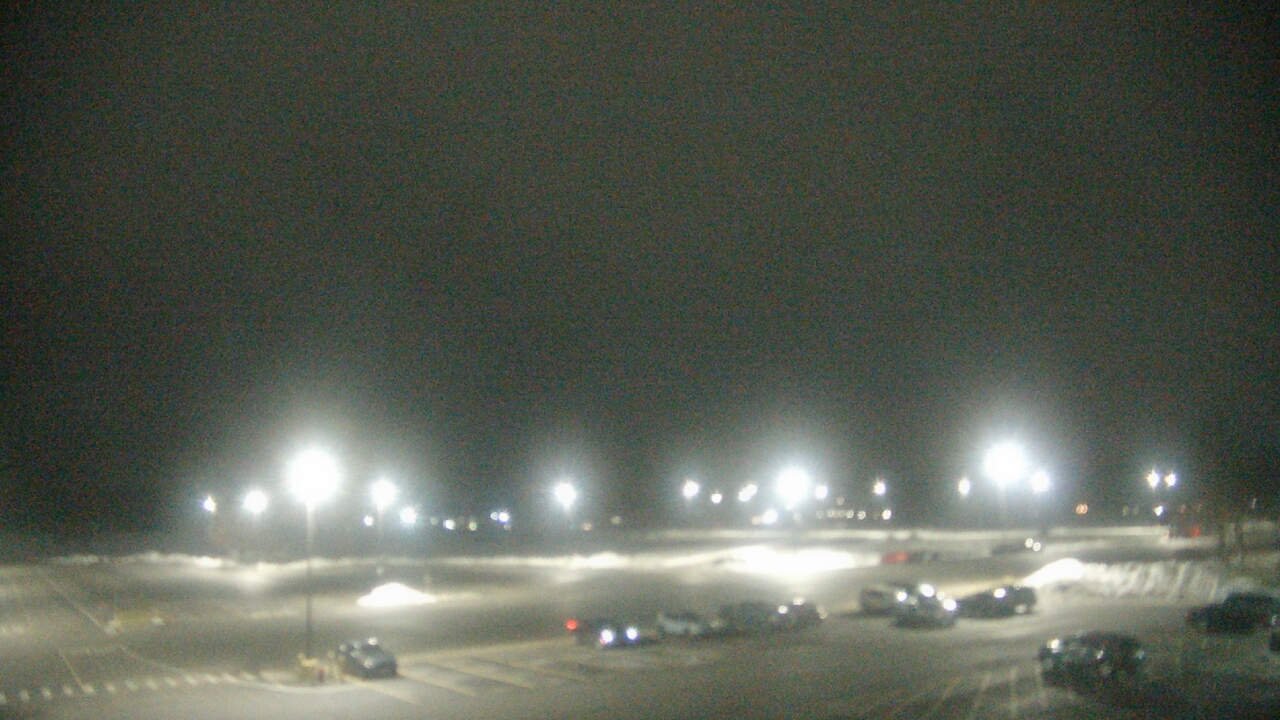 Thumbnail for current weather camera view from Oswego HS in Oswego, Illinois