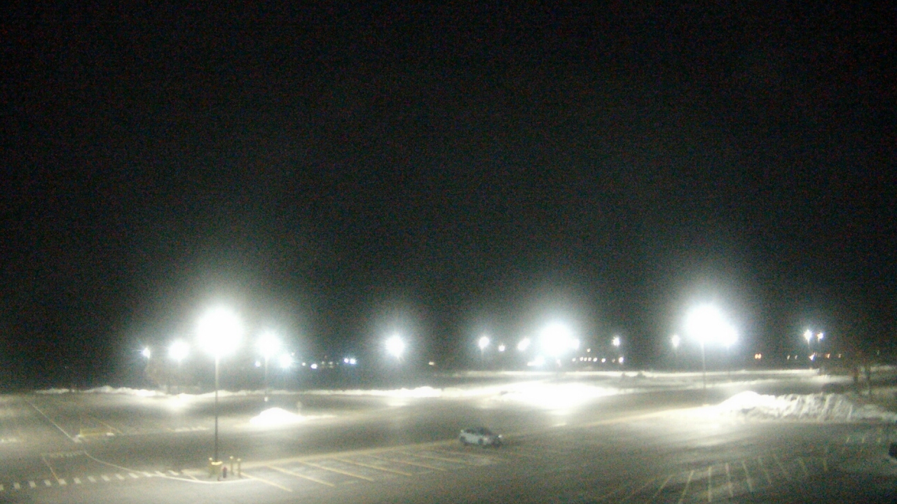 Thumbnail for current weather camera view from Oswego HS in Oswego, Illinois