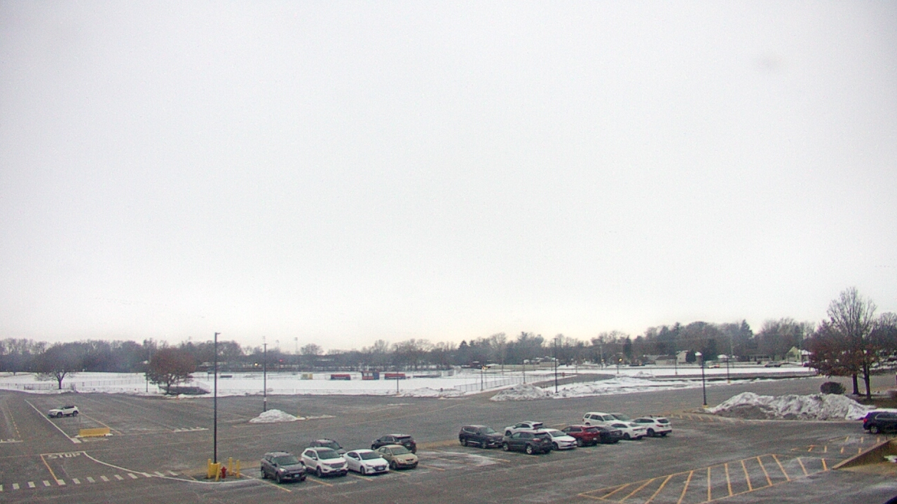 Thumbnail for current weather camera view from Oswego HS in Oswego, Illinois