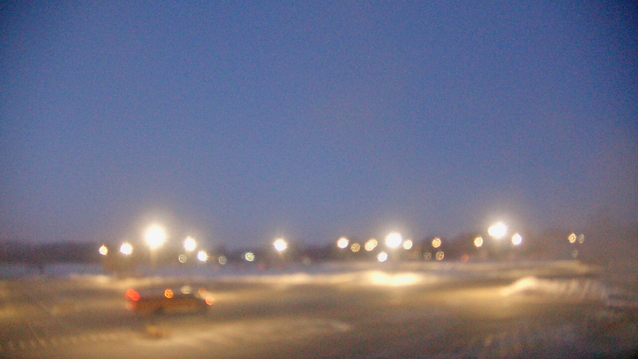 Thumbnail for current weather camera view from Oswego HS in Oswego, Illinois