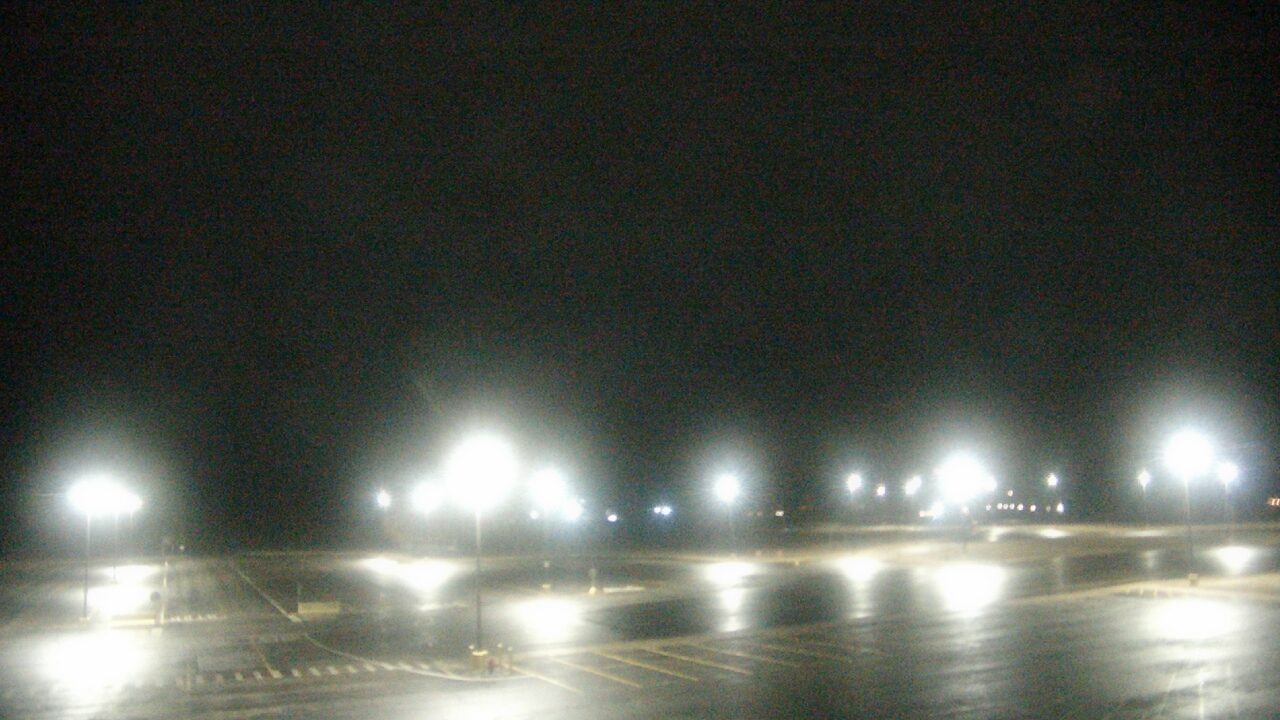 Thumbnail for current weather camera view from Oswego HS in Oswego, Illinois