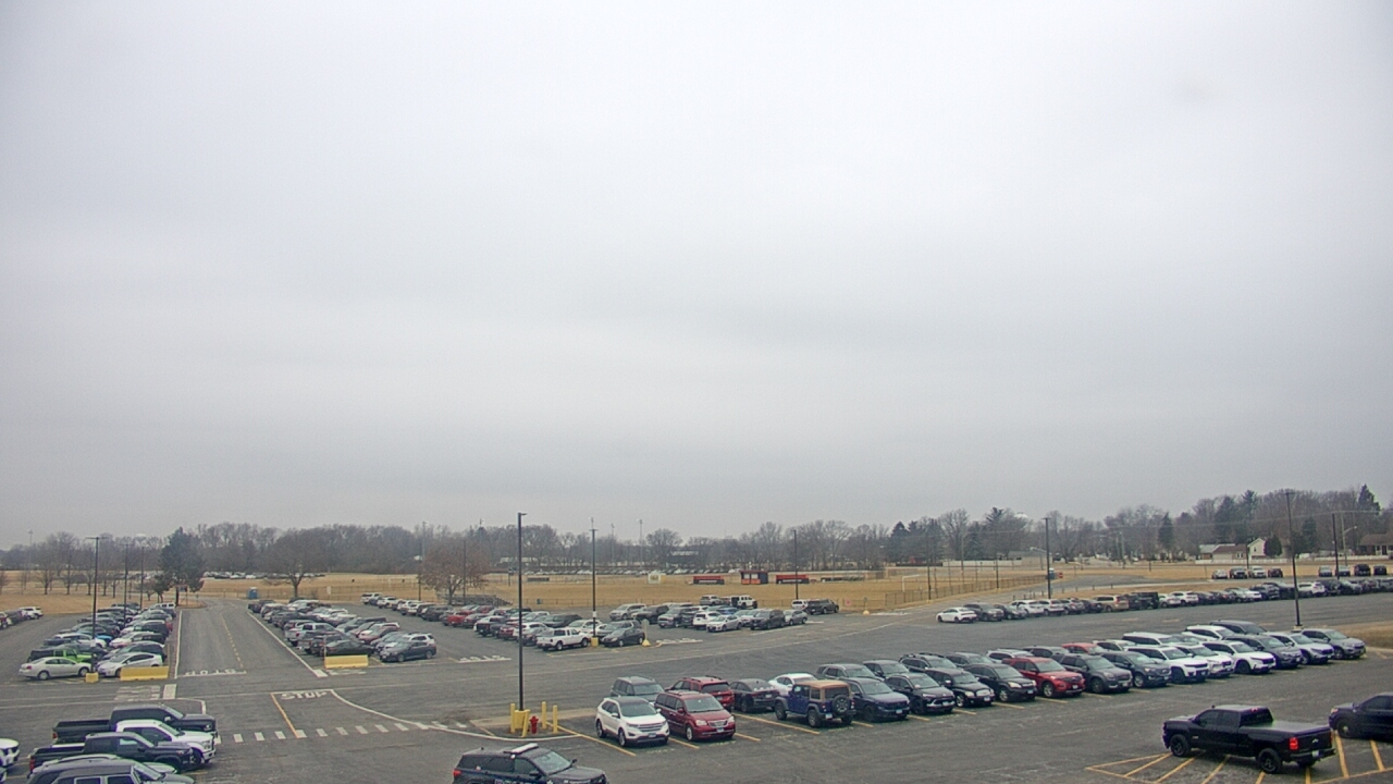 Thumbnail for current weather camera view from Oswego HS in Oswego, Illinois