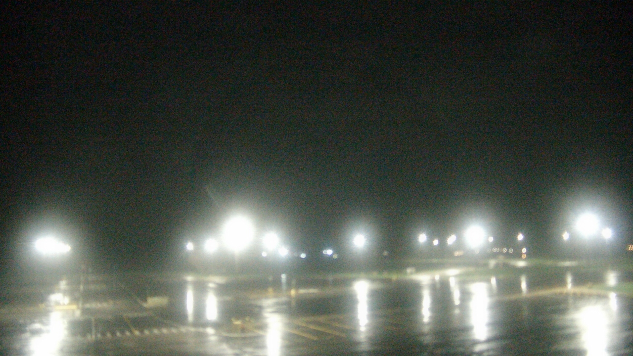 Thumbnail for current weather camera view from Oswego HS in Oswego, Illinois