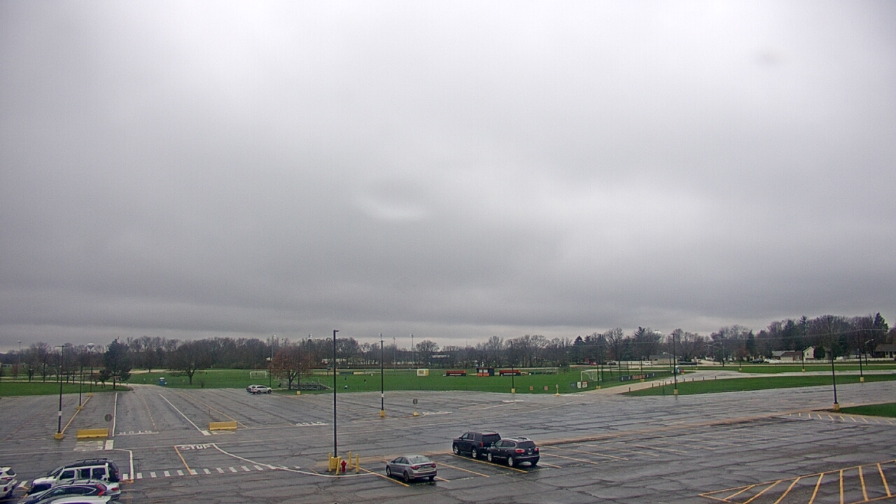 Thumbnail for current weather camera view from Oswego HS in Oswego, Illinois