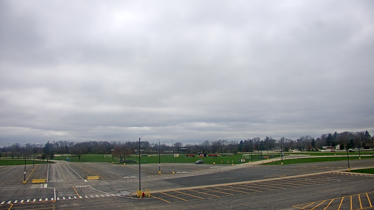 Thumbnail for current weather camera view from Oswego HS in Oswego, Illinois