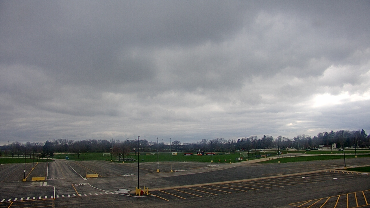 Thumbnail for current weather camera view from Oswego HS in Oswego, Illinois