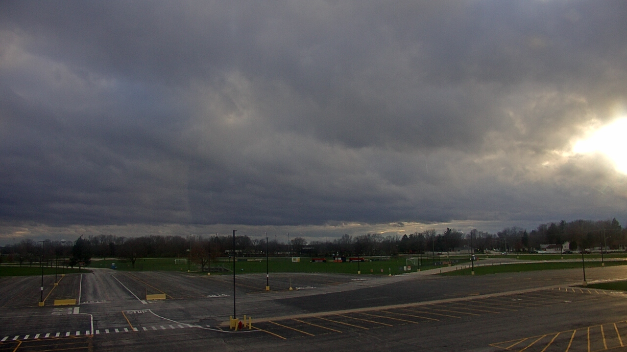 Thumbnail for current weather camera view from Oswego HS in Oswego, Illinois