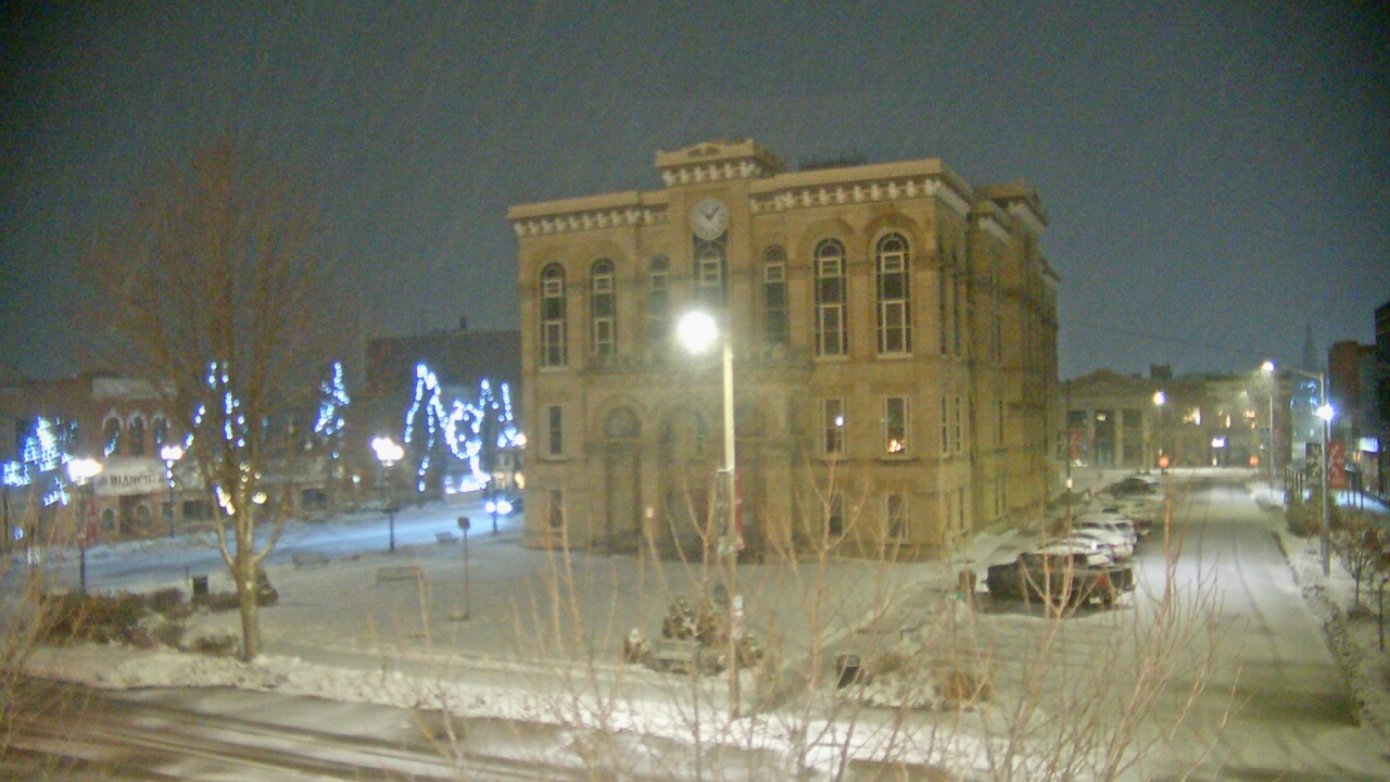 Thumbnail for current weather camera view from City of Ottawa in Ottawa, Illinois