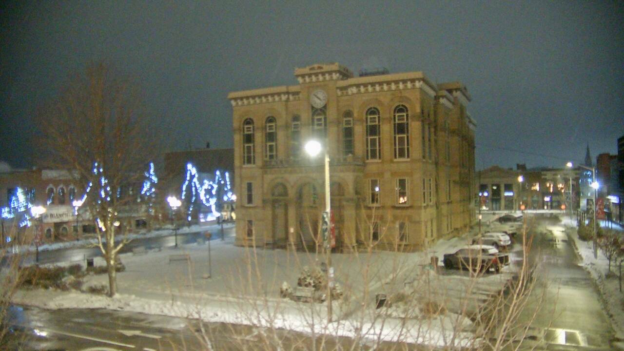 Thumbnail for current weather camera view from City of Ottawa in Ottawa, Illinois