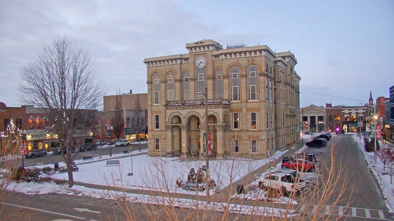 Thumbnail for current weather camera view from City of Ottawa in Ottawa, Illinois