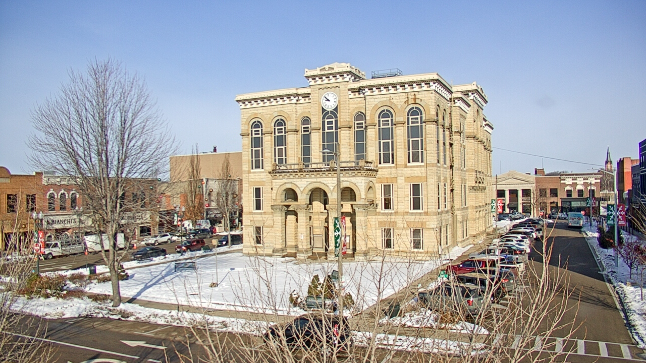 Thumbnail for current weather camera view from City of Ottawa in Ottawa, Illinois