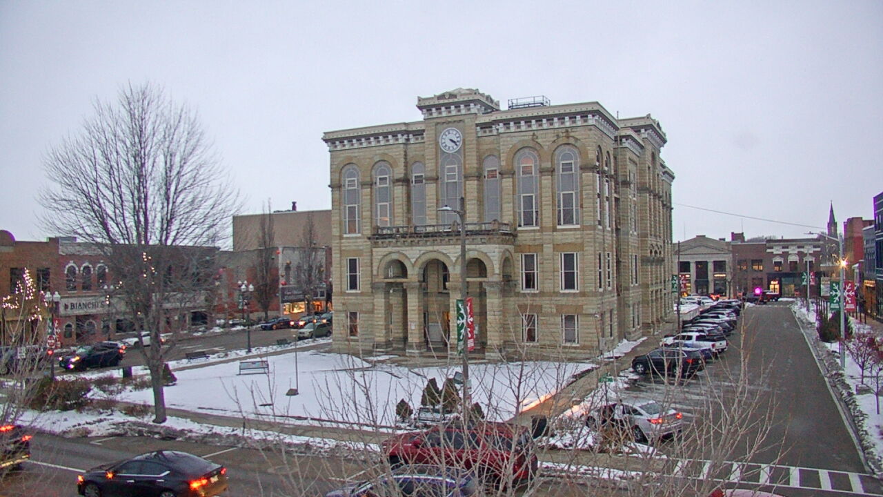 Thumbnail for current weather camera view from City of Ottawa in Ottawa, Illinois