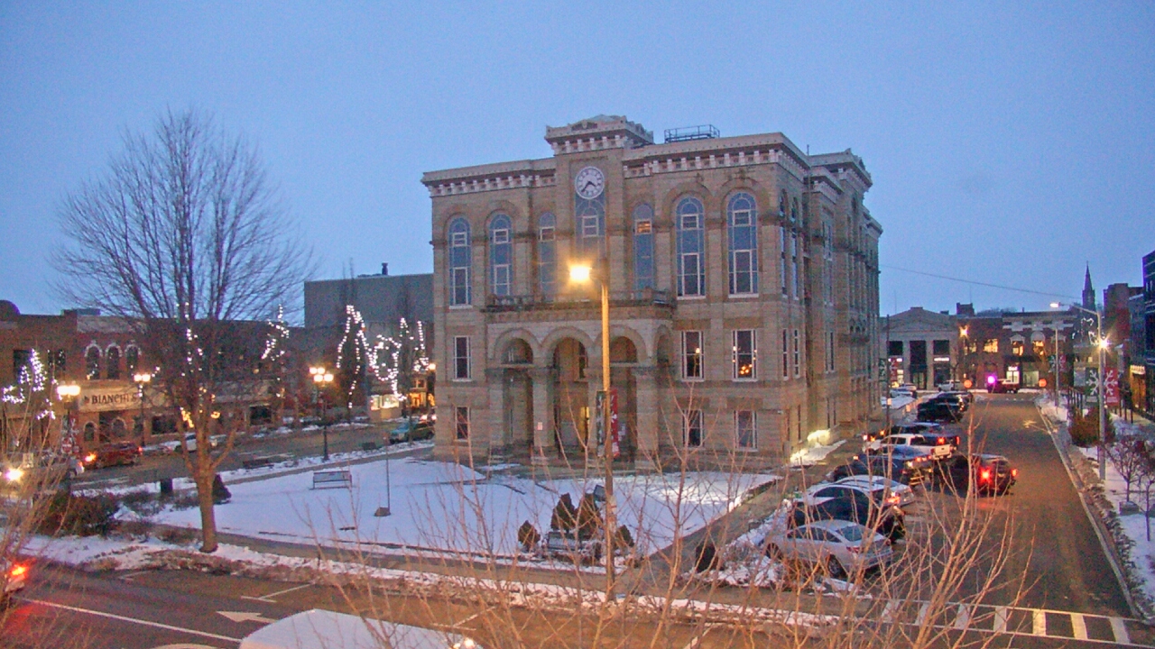 Thumbnail for current weather camera view from City of Ottawa in Ottawa, Illinois