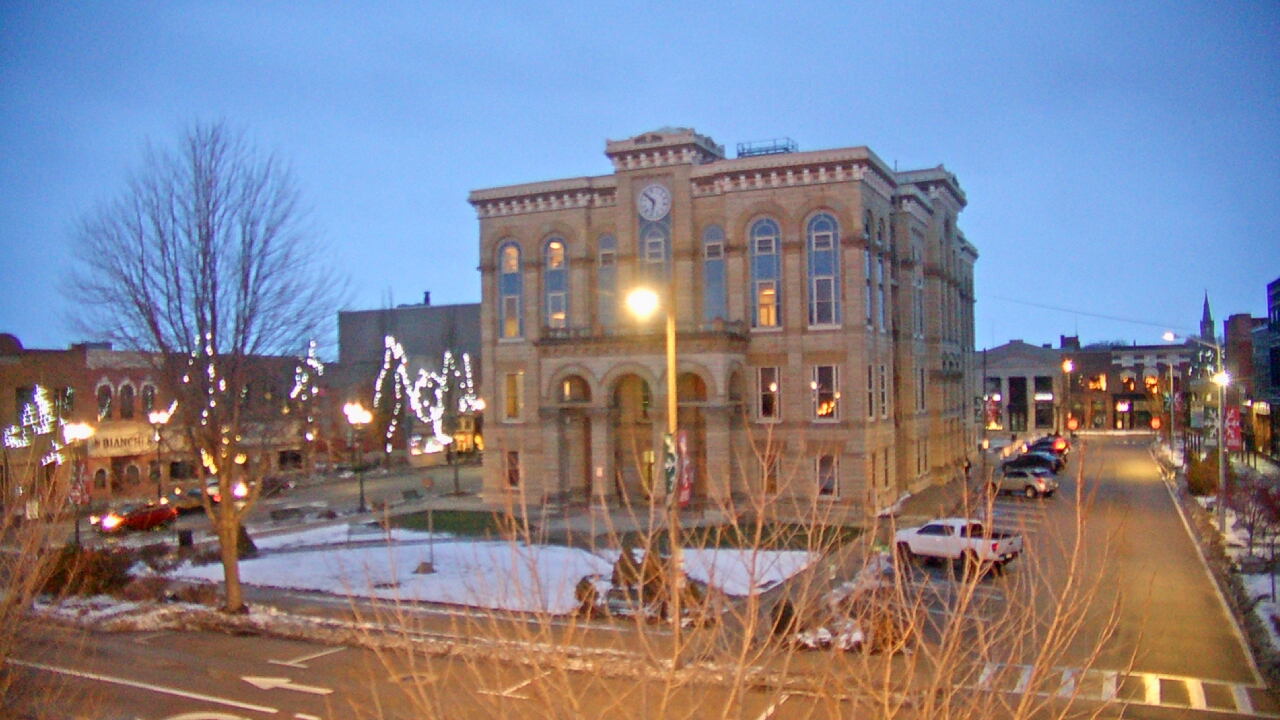 Thumbnail for current weather camera view from City of Ottawa in Ottawa, Illinois