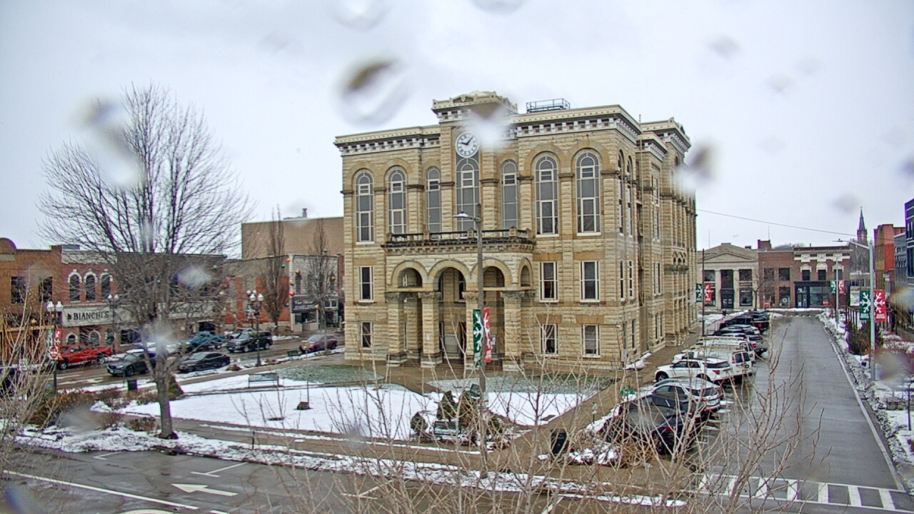 Thumbnail for current weather camera view from City of Ottawa in Ottawa, Illinois