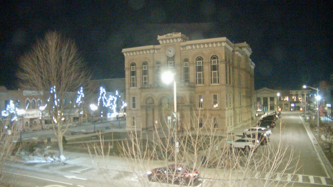 Thumbnail for current weather camera view from City of Ottawa in Ottawa, Illinois