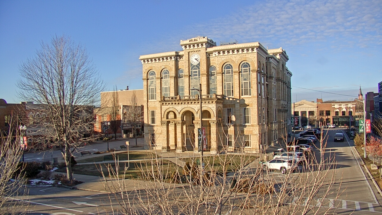 Thumbnail for current weather camera view from City of Ottawa in Ottawa, Illinois