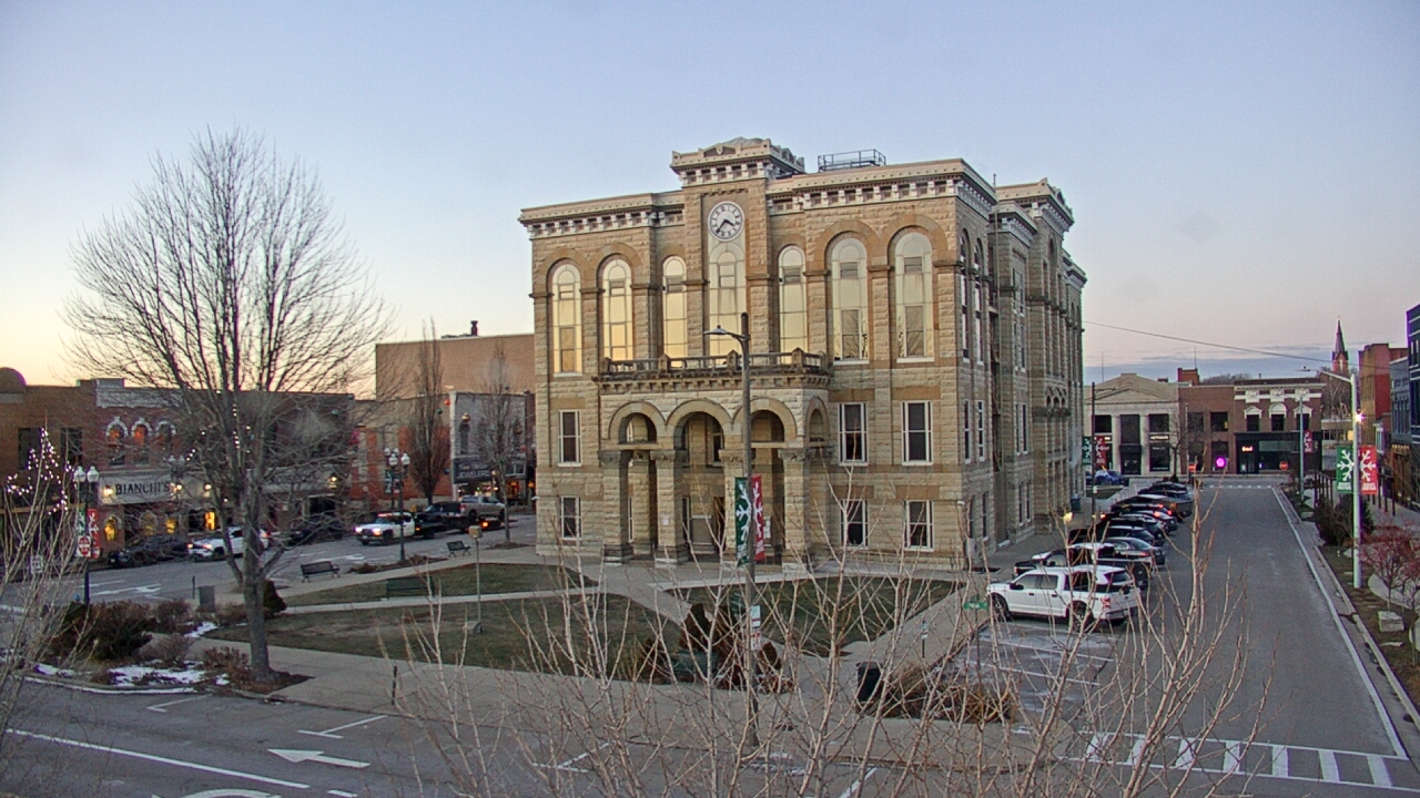 Thumbnail for current weather camera view from City of Ottawa in Ottawa, Illinois