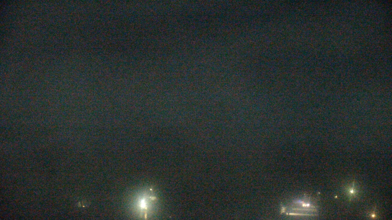 Thumbnail for current weather camera view from W. Mack Lyon MS in Moapa Valley, Nevada