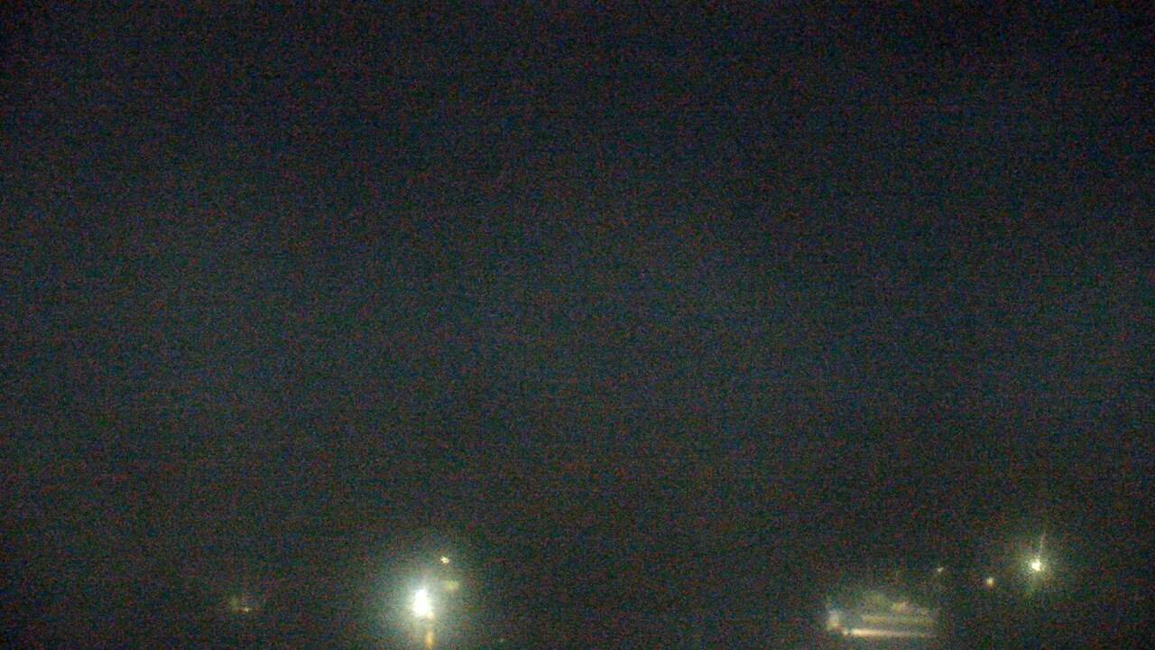 Thumbnail for current weather camera view from W. Mack Lyon MS in Moapa Valley, Nevada