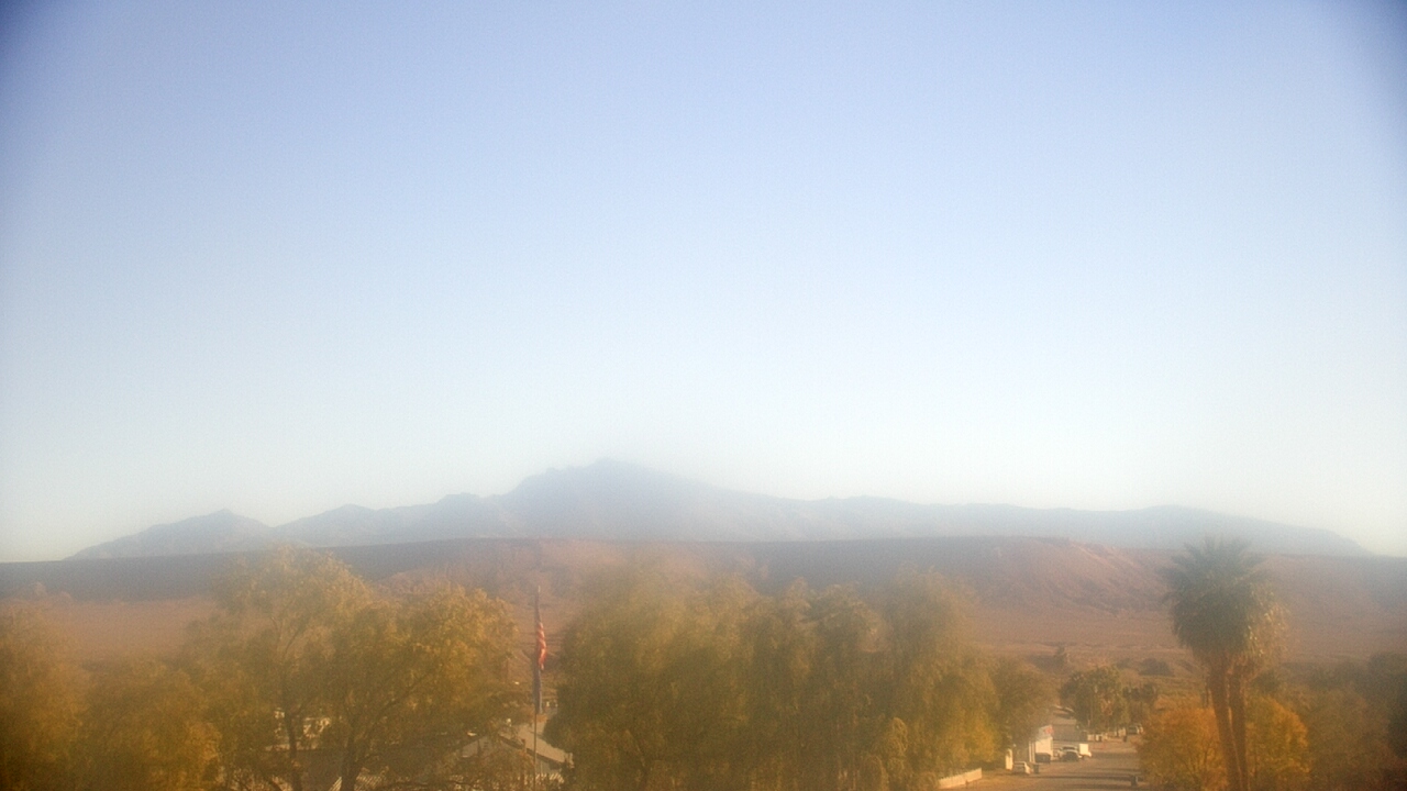 Thumbnail for current weather camera view from W. Mack Lyon MS in Moapa Valley, Nevada