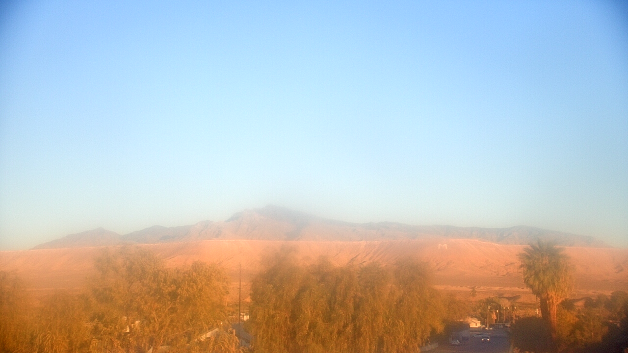 Thumbnail for current weather camera view from W. Mack Lyon MS in Moapa Valley, Nevada