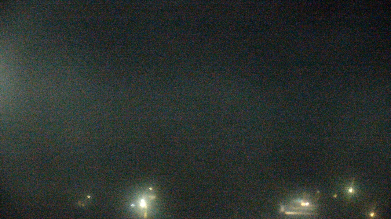 Thumbnail for current weather camera view from W. Mack Lyon MS in Moapa Valley, Nevada