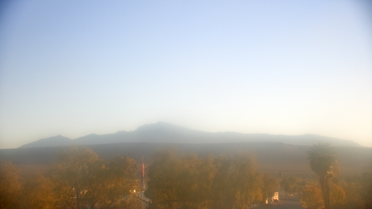 Thumbnail for current weather camera view from W. Mack Lyon MS in Moapa Valley, Nevada