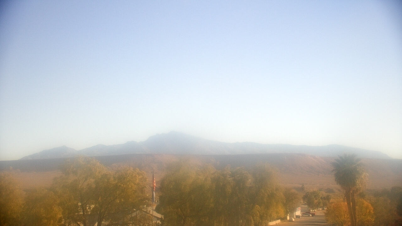 Thumbnail for current weather camera view from W. Mack Lyon MS in Moapa Valley, Nevada