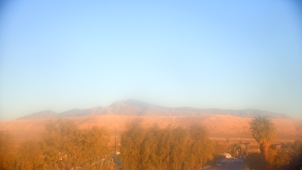 Thumbnail for current weather camera view from W. Mack Lyon MS in Moapa Valley, Nevada