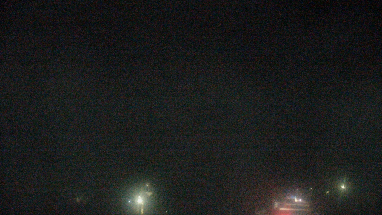 Thumbnail for current weather camera view from W. Mack Lyon MS in Moapa Valley, Nevada