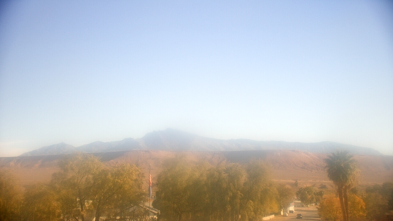 Thumbnail for current weather camera view from W. Mack Lyon MS in Moapa Valley, Nevada