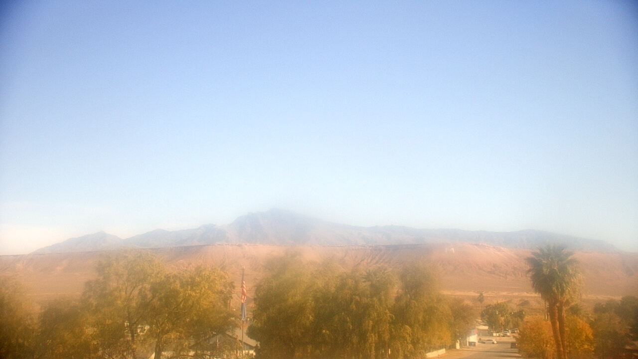 Thumbnail for current weather camera view from W. Mack Lyon MS in Moapa Valley, Nevada