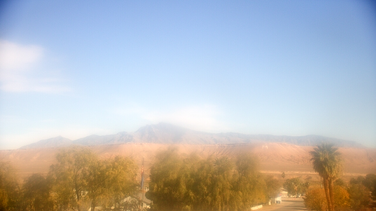 Thumbnail for current weather camera view from W. Mack Lyon MS in Moapa Valley, Nevada