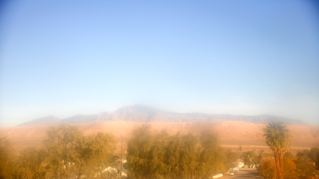 Thumbnail for current weather camera view from W. Mack Lyon MS in Moapa Valley, Nevada