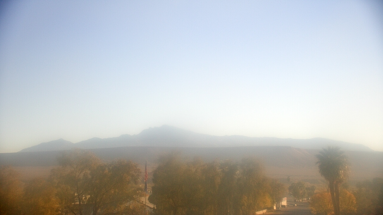 Thumbnail for current weather camera view from W. Mack Lyon MS in Moapa Valley, Nevada