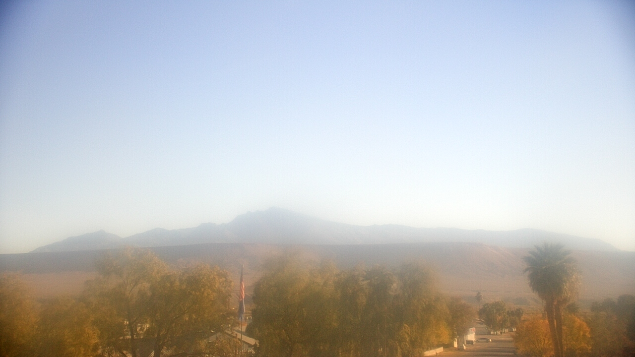 Thumbnail for current weather camera view from W. Mack Lyon MS in Moapa Valley, Nevada
