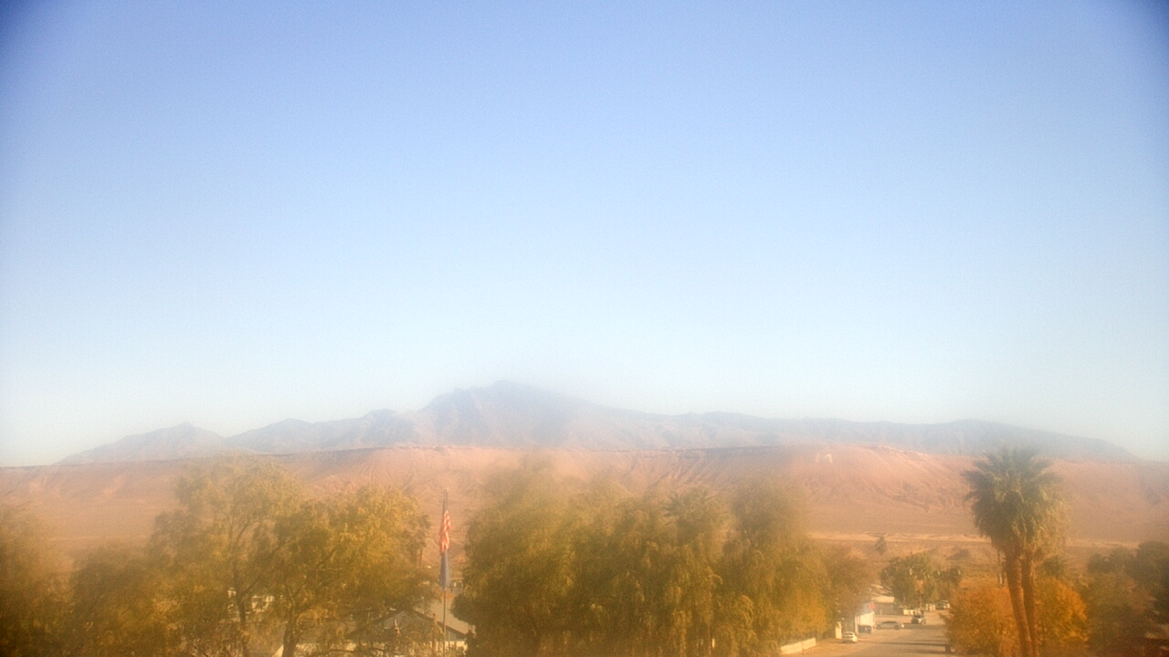 Thumbnail for current weather camera view from W. Mack Lyon MS in Moapa Valley, Nevada