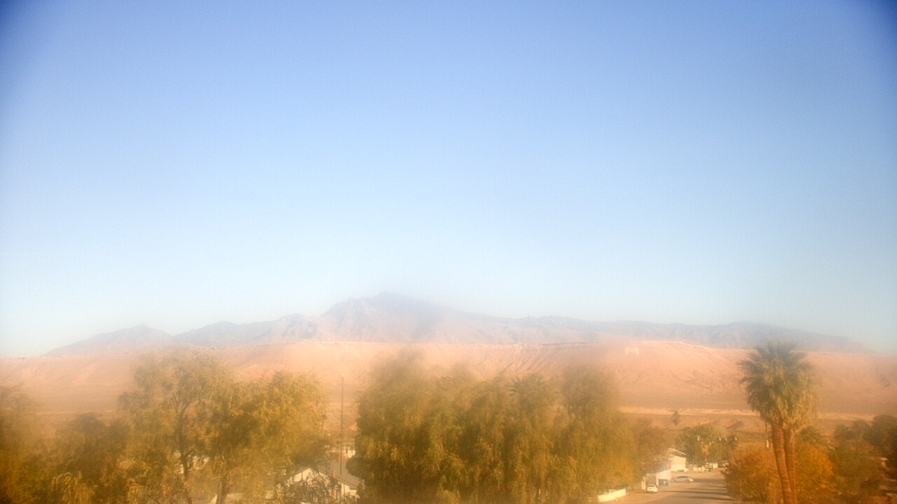 Thumbnail for current weather camera view from W. Mack Lyon MS in Moapa Valley, Nevada