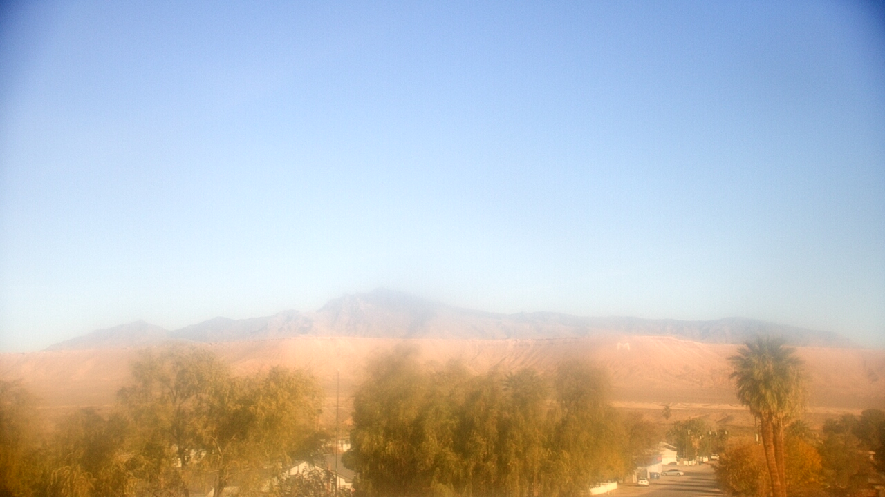 Thumbnail for current weather camera view from W. Mack Lyon MS in Moapa Valley, Nevada